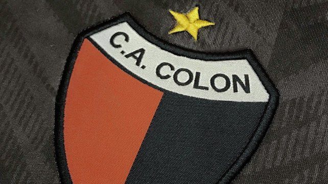 Video: el momento que le bordan la primera estrella a Colón