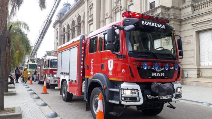 Tras reclamar en Casa de Gobierno, los Bomberos Voluntarios serán vacunados