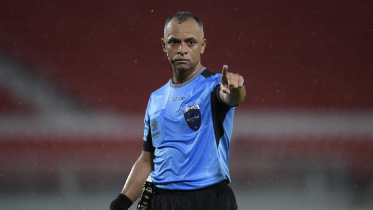 El árbitro de Argentina - Uruguay será Wilton Sampaio
