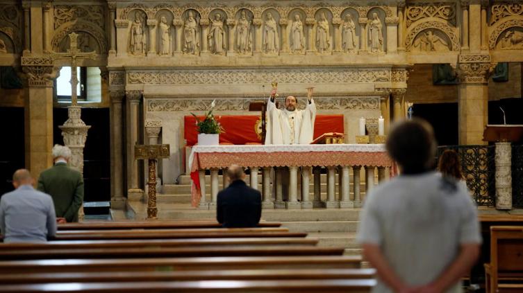 La provincia autorizó la realización de actividades religiosas 