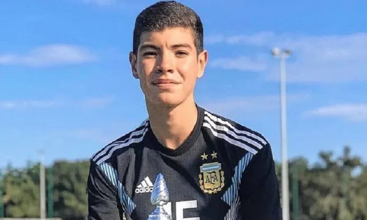 Colón: los juveniles que están con el plantel de primera