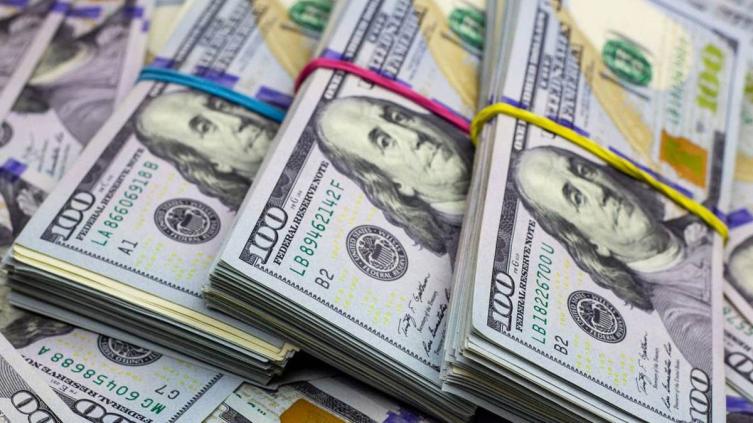 A cuánto está el dólar blue este viernes 25 de junio