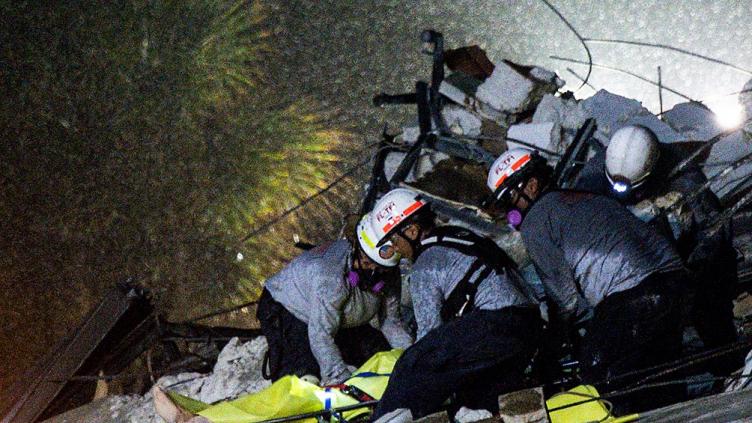 Hallan cuatro cuerpos y son nueve los fallecidos por el derrumbe