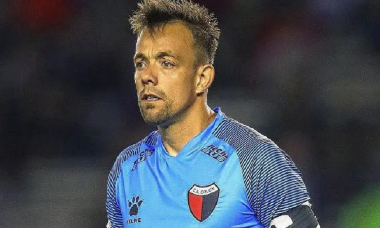 Incertidumbre por la continuidad de Leonardo Burián