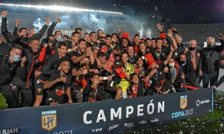 Colón se expresó a un mes de ganar su primera estrella