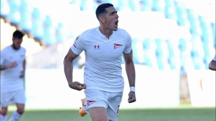 El delantero colombiano que suena en Newell's 