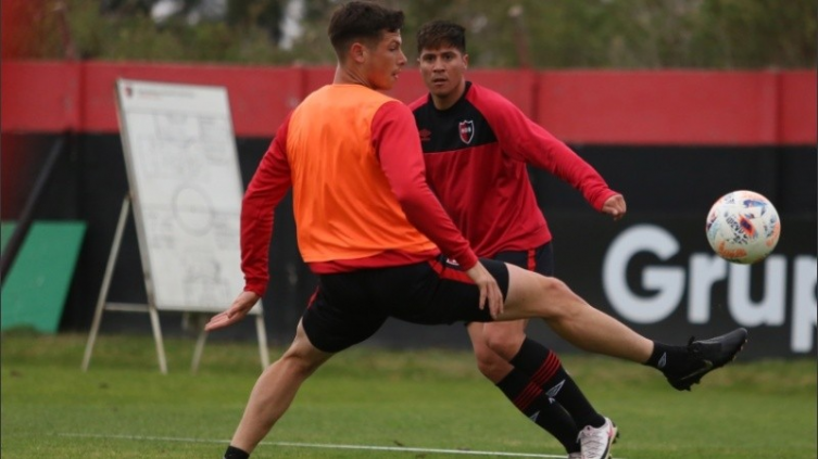Gamboa define el equipo de Newell's ante Talleres