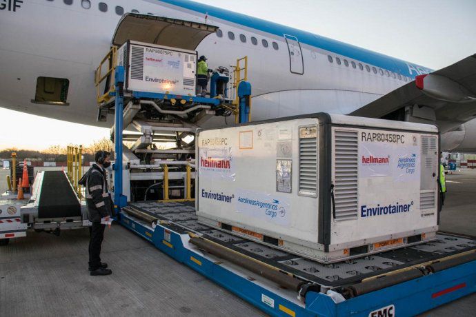Llegó otro vuelo de China con más de 760 mil dosis de vacunas Sinopharm
