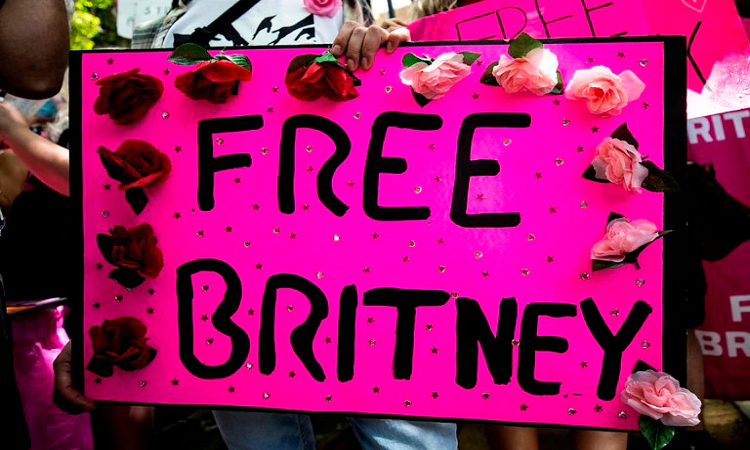 Britney Spears renuncia a su carrera