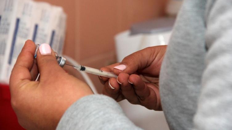 En la ciudad los menores de 12 a 17 serán vacunados en el hospital de Niños