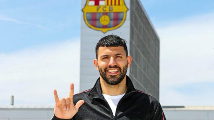 Agüero adelantó su vuelta de las vacaciones y se sumó al Barcelona