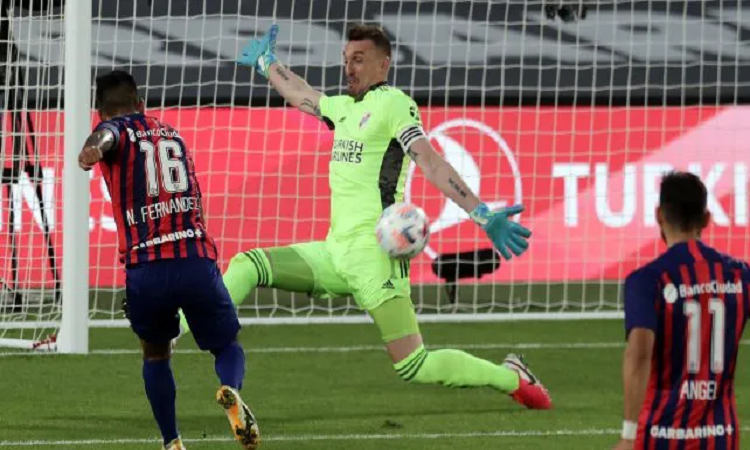 San Lorenzo enfrenta a Unión sin su goleador 