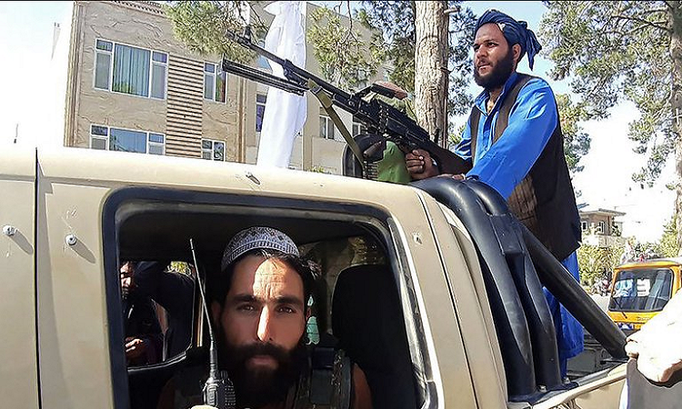 Afganistán vs. talibanes: por qué y cuáles son las consecuencias globales