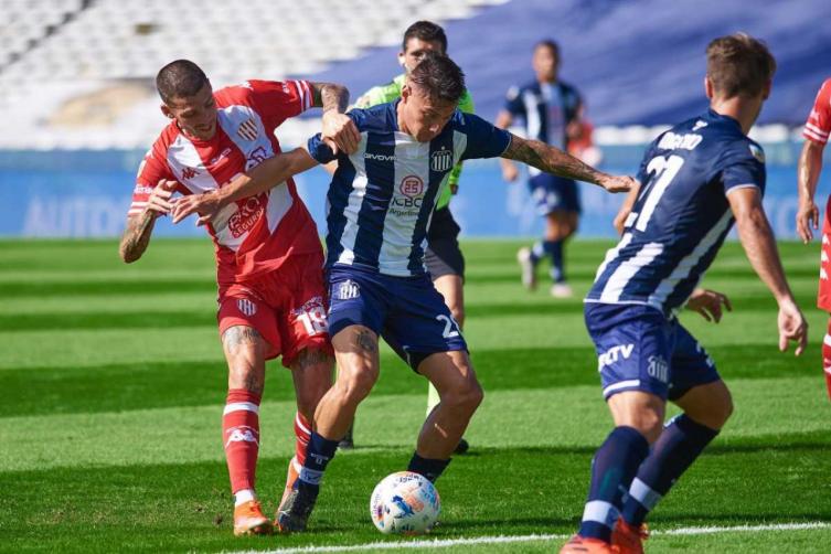 Unión recibe a Talleres en el 15 de abril