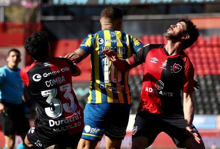 Newell’s-Central brindaron un atractivo empate