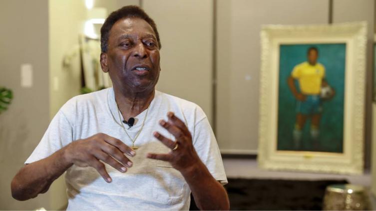 Pelé fue operado de un tumor en el colon y se encuentra en terapia intensiva