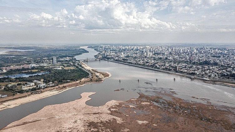 El repunte del río Paraná es