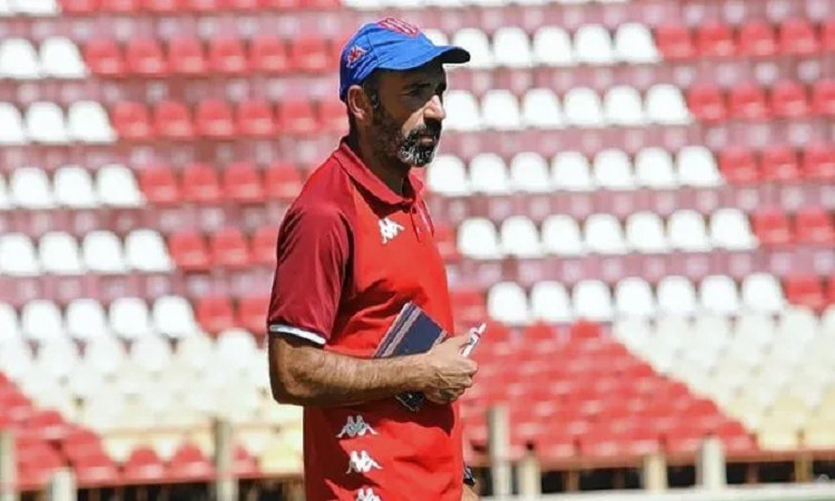 Azconzábal hará cambios para intentar encaminar a Unión