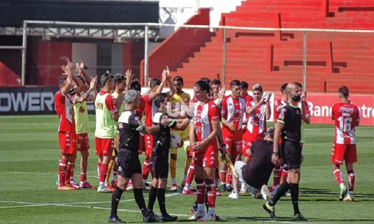 Unión tenía que ganar y ganó claramente 2 a 0 a Patronato