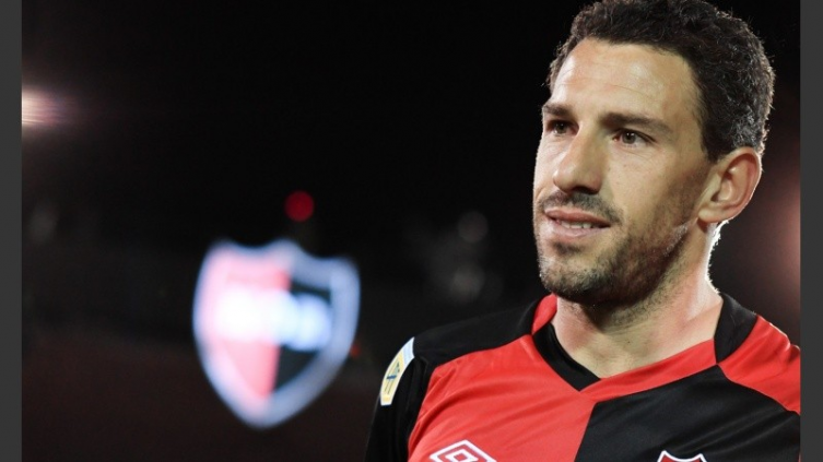Maxi Rodríguez no viaja a Mendoza por una 