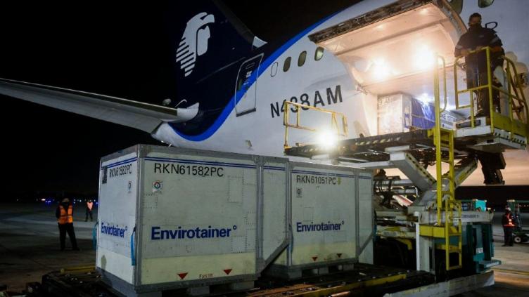 Llegaron 1.673.000 vacunas de AstraZeneca