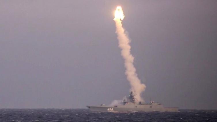 Rusia probó exitosamente un misil lanzado desde un submarino nuclear