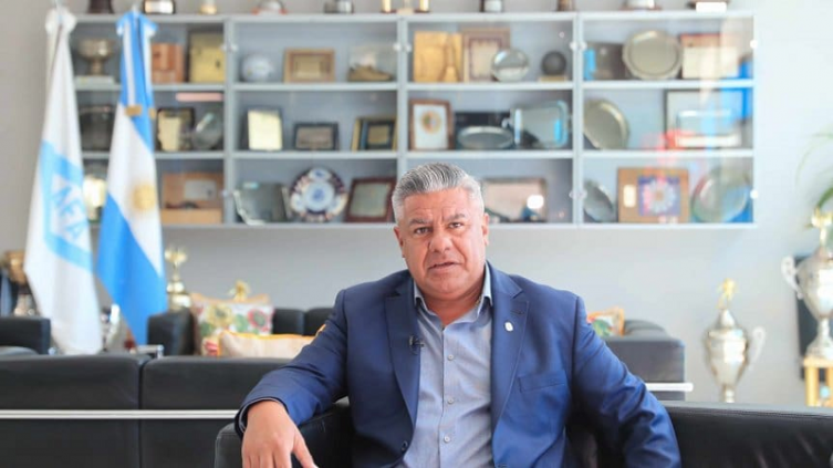 Chiqui Tapia tiene un nuevo puesto para Conmebol y UEFA