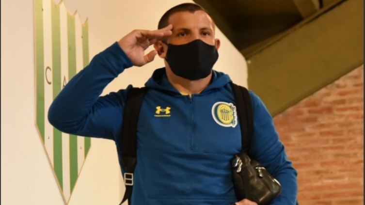 Vecchio deslizó que se retiraría del fútbol a fin de año