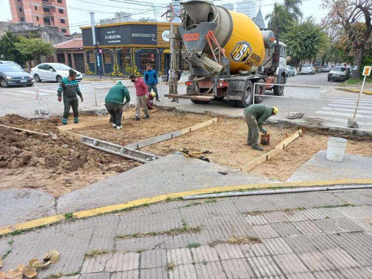 Trabajos de iluminación y bacheo previstos para este jueves