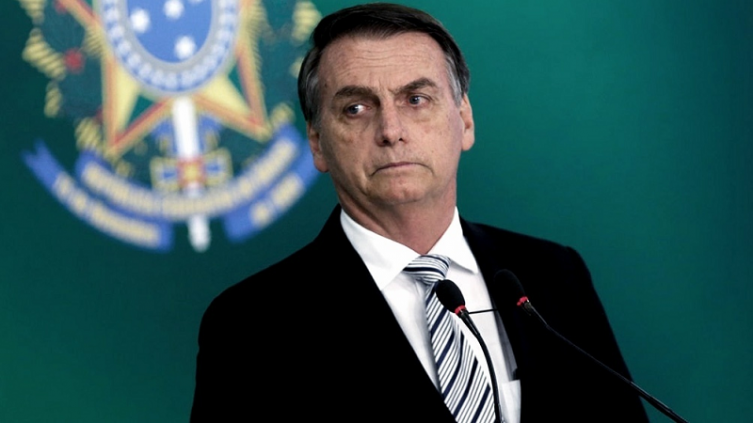 Bolsonaro: la comisión del Senado lo acusará por genocidio y otros 11 delitos 