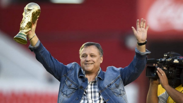 Daniel Bertoni padece cáncer de próstata