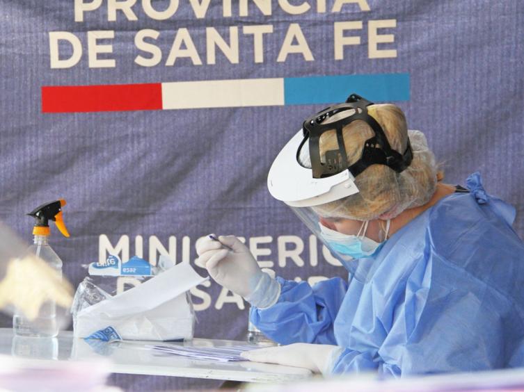 Covid en Santa Fe: 35 nuevos casos y cinco fallecidos
