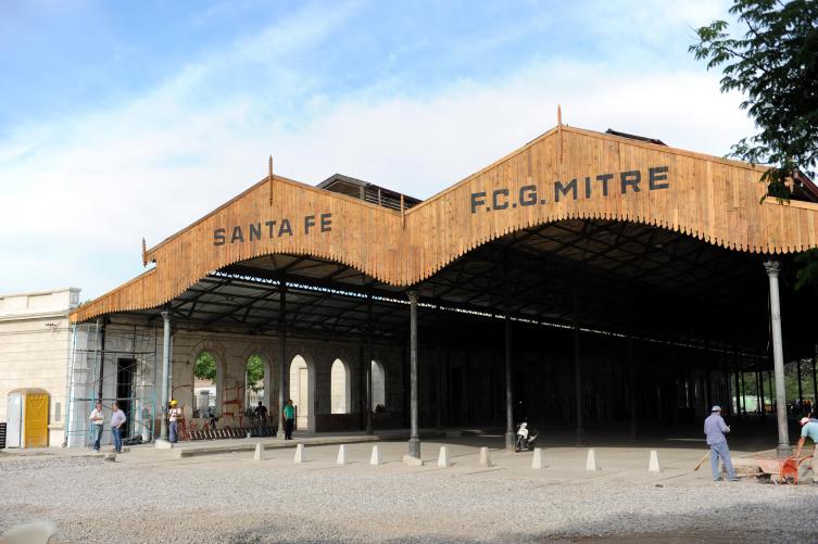 Se inauguró la puesta en valor de la Estación Mitre