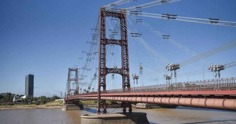 Este jueves se interrumpirá el tránsito en el Puente Colgante