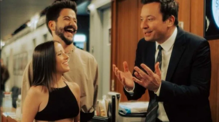 El divertido video de Evaluna, Camilo y Jimmy Fallon