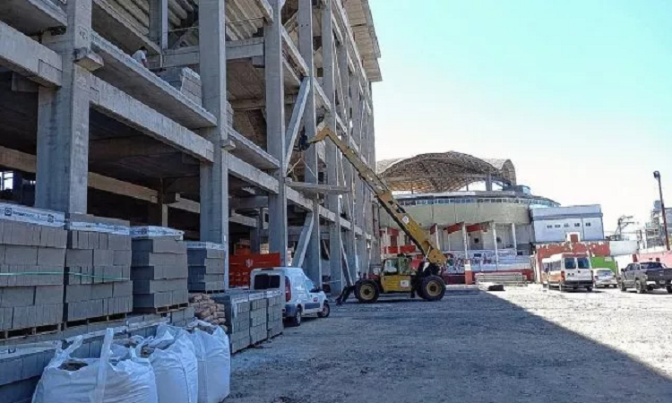 Sigue el plan de obras en el 15 de Abril
