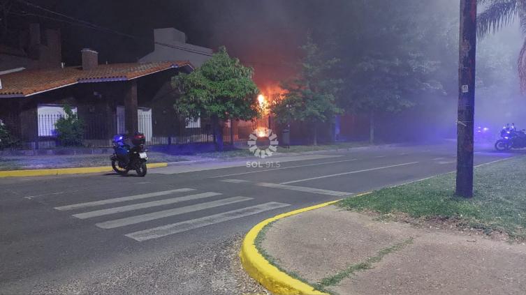 Dos heridos tras un incendio en una vivienda 