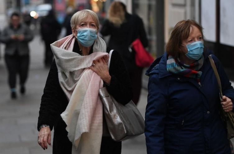 El Reino Unido aplicará una cuarta dosis de la vacuna 