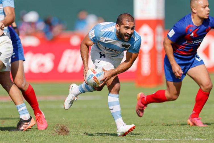 Los Pumas ganaron su grupo en el Seven de Dubai 
