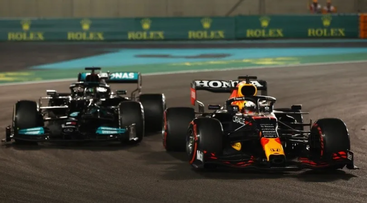 El director de Mercedes, comparó la final de la Formula 1 con 