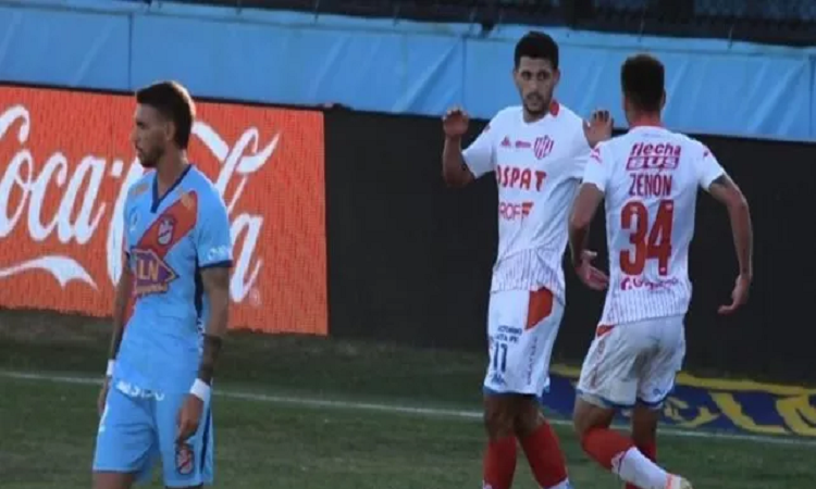 Unión quiere tentar a Juanchón García para seguir en el club 