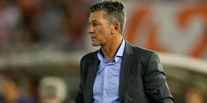 Colón confirmó a Mario Sciacqua como nuevo director deportivo