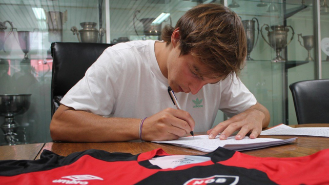 Jerónimo Cacciabue firmó nuevo contrato y sigue en Newell's hasta 2023