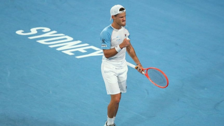 ATP Cup: Schwartzman venció a  Tsitsipás y le dio la victoria a Argentina