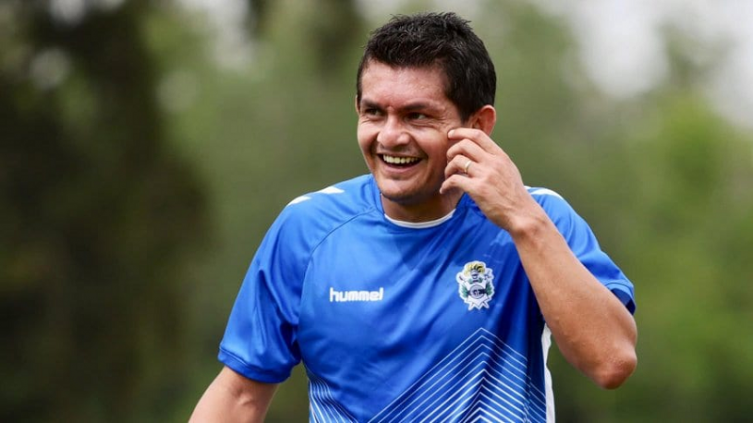 La traba de Colón para la vuelta de Luis Miguel Rodríguez