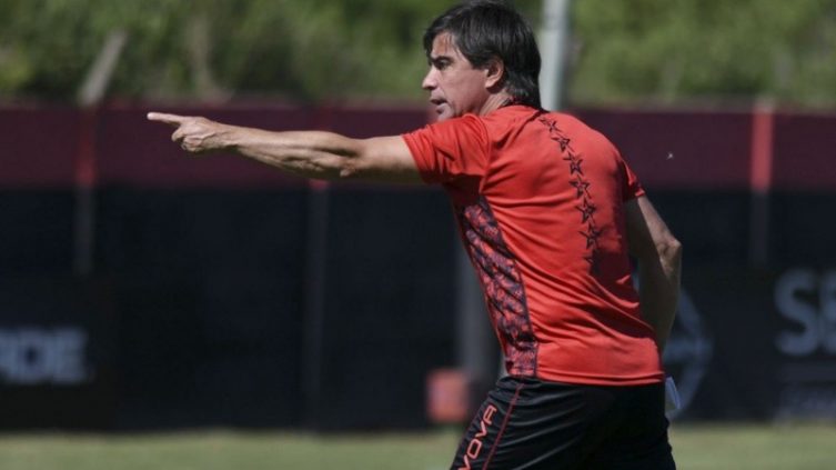 Sanguinetti confirmó que le interesa Ricardo Centurión