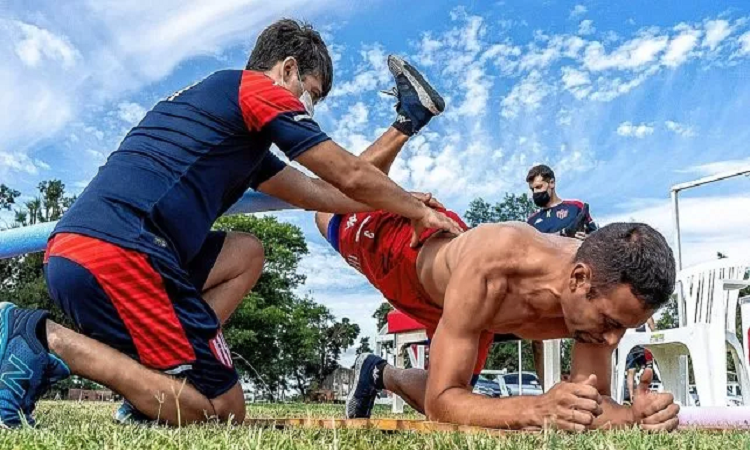 Unión  suspendió la pretemporada en Uruguay