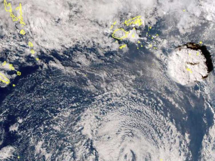 Alerta de tsunami en Chile por la erupción en Tonga