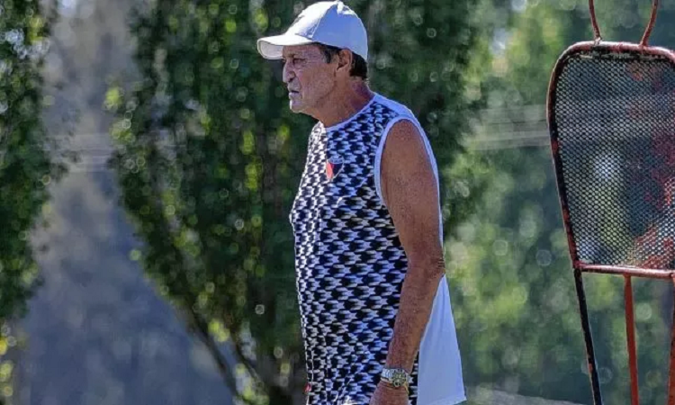 Falcioni tiene los 11 de Colón ante Boca