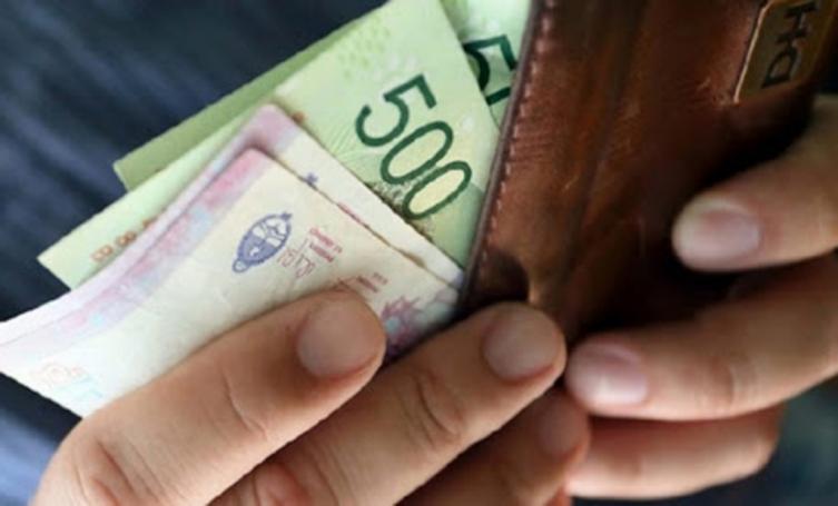 Según el INDEC, los salarios subieron 53,4% el año pasado